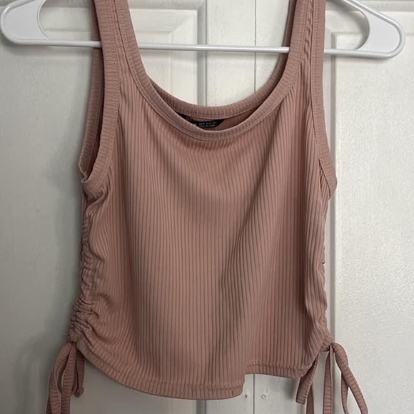 pink tank top - Picture 1 of 1